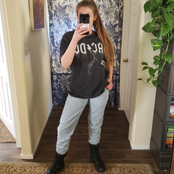 SWAPPED - Vintage AC/DC Baggy Tee - Picture 3 of 7
